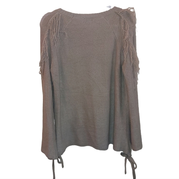 VINTAGE AMERICA LADIES LONG SLEEVE SWEATER- M - Picture 2 of 4